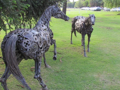horse polo statue buenos aires